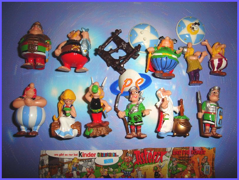 KINDER SURPRISE SET  ASTERIX & THE ROMANS GERMANY 2000  