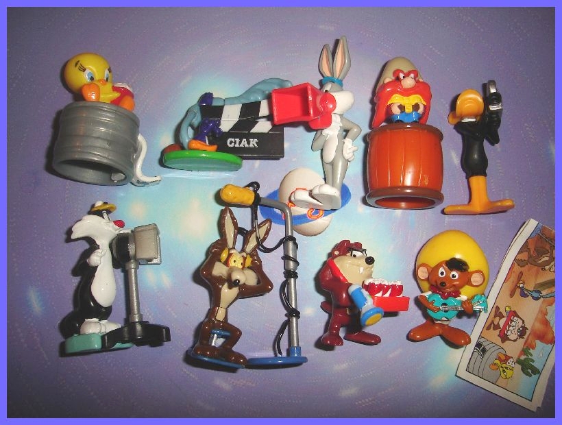 looney tunes kinder surprise