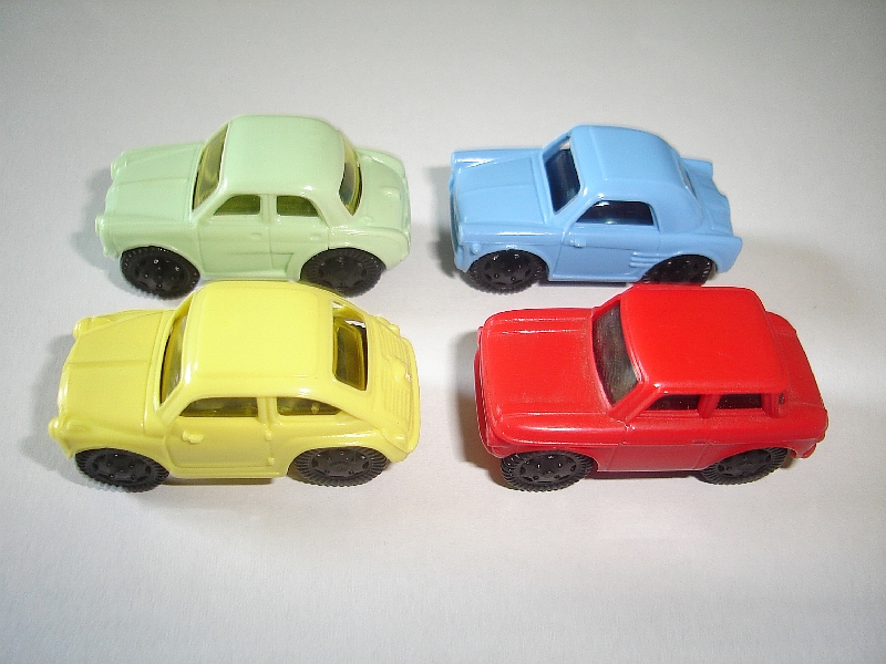 EUROPEAN CLASSIC MODEL CARS 1960's SET 1:87 KINDER SURPRISE
