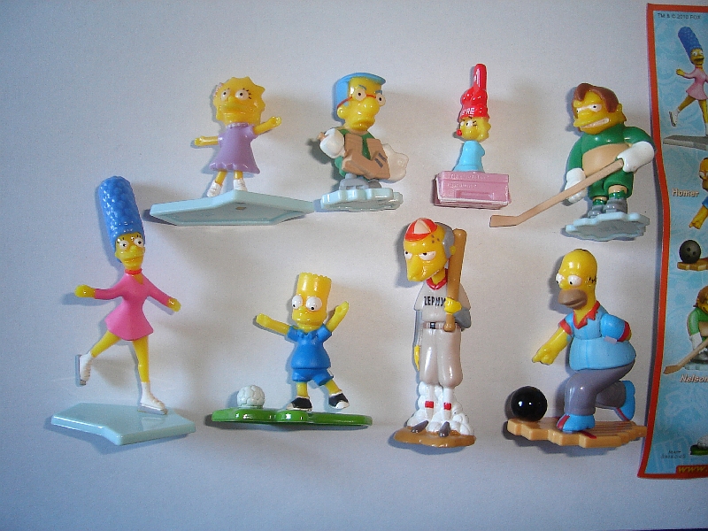 THE SIMPSONS SPORTS 2011 KINDER SURPRISE FIGURES SET FIGURINES COLLECTIBLES